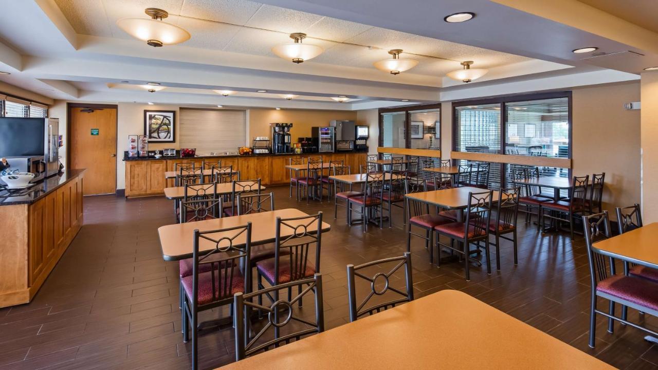 Best Western East Towne Suites Медісон Екстер'єр фото